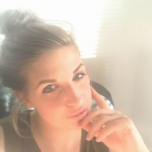 Meet your Posher, Bailey